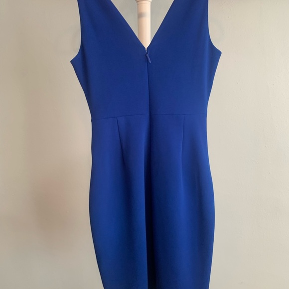 Guess dress small size 4 cobalt royal blue v neck cobalt asymmetrical mini - Picture 10 of 12
